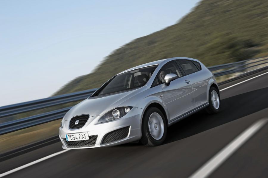  Seat Leon 1.2 TSI 2010 года  (фото 1 из 7)